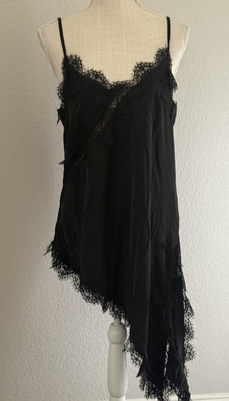 Womens Black Lace Trim Camisole V-Neck Adjustable Straps Witchy Whimsigoth M